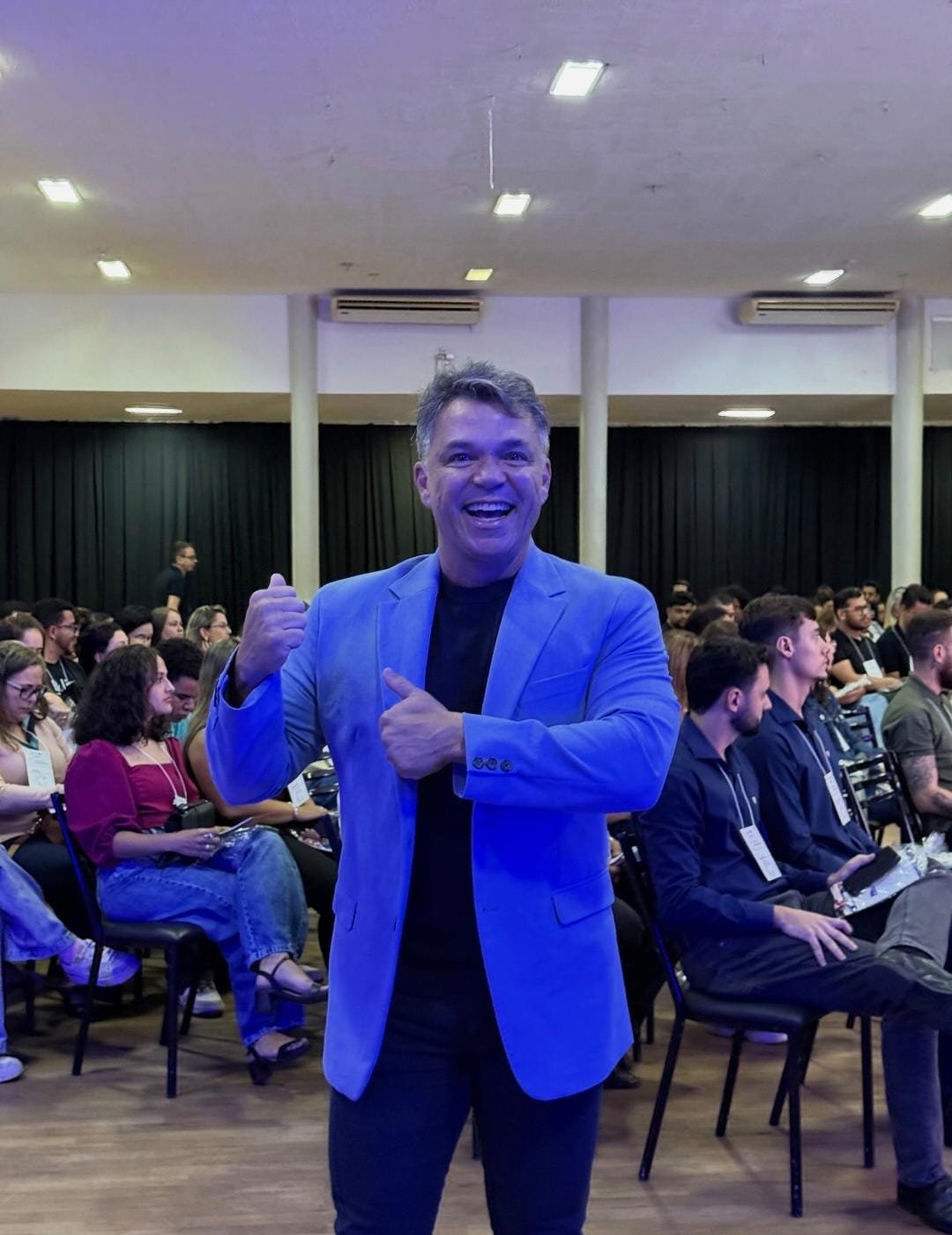 Rodrigo Morart, palestrante do evento, em apresentação anterior